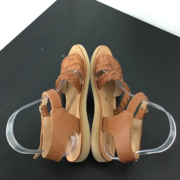 Cucos Girls Leather Sandals Braided Strap Adjustable Buckle Size 4Y (Approx) - Picture 8 of 14